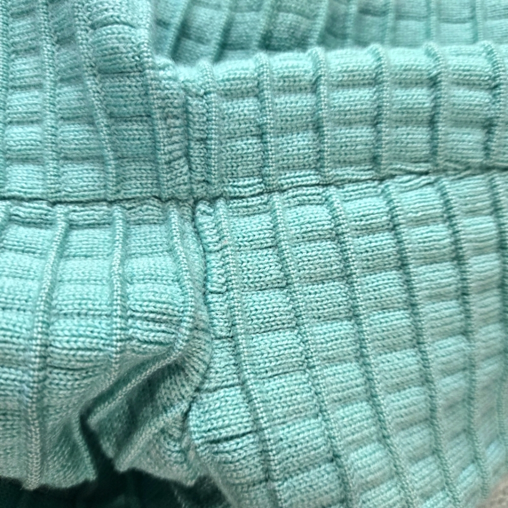 Ribbed Knit Sweater in Teal